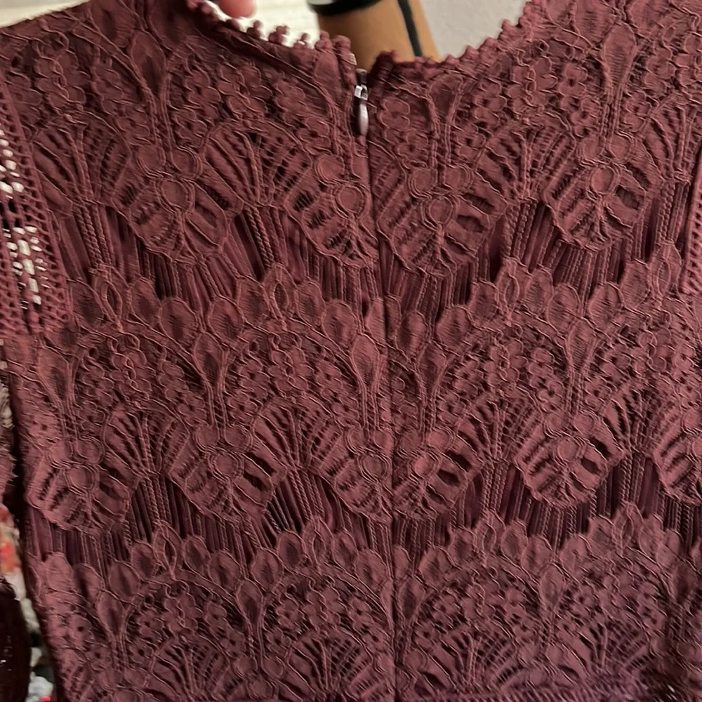 Love X Design Burgundy lace Sz M - Picture 4 of 6